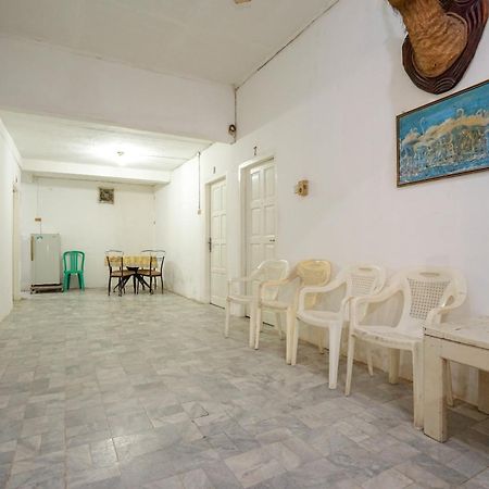 Super Oyo 1868 Penginapan Sekip Palembang Exterior photo